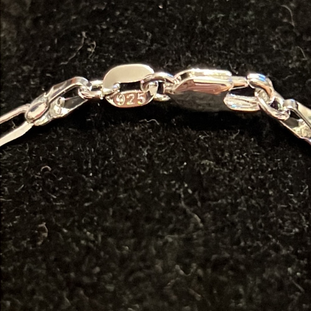 Sterling silver necklace - Picture 2 of 3